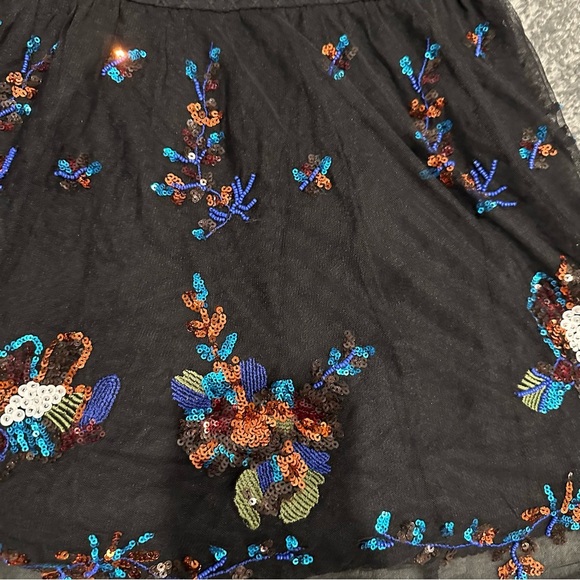 ANTHROPOLOGIE (small) Sequined Tulle Mini Skirt - Picture 3 of 8